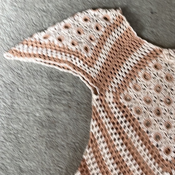 Crochet top size S - Picture 3 of 4